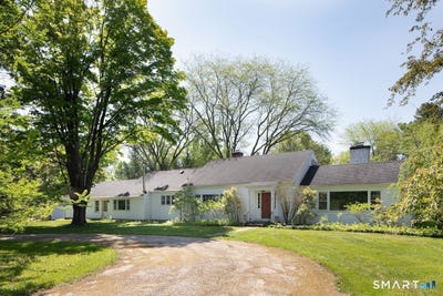 /international/us/22-robin-hill-lane-salisbury-ct-110108177586/