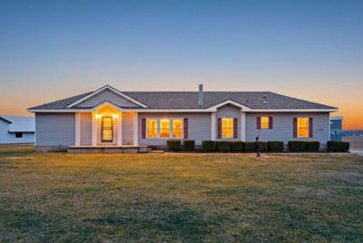 /international/us/7157-e-farm-road-84-strafford-mo-110107281003/