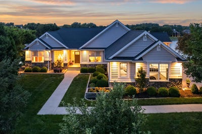 /international/us/775-se-southbranch-drive-waukee-ia-110109136242/