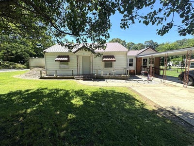 /international/us/563-s-12th-avenue-piggott-ar-110107882332/