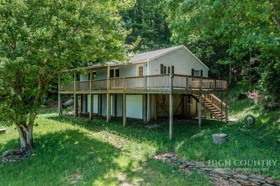 /international/us/933-autumn-valley-drive-west-jefferson-nc-110108386914/