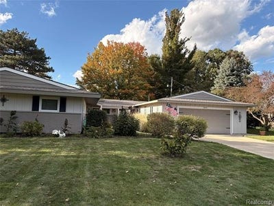 /international/us/6243-westview-drive-grand-blanc-twp-mi-110110103438/