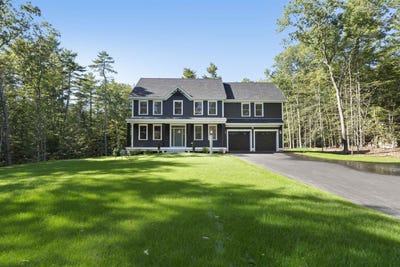 /international/us/27-chestnut-way-lot-4-barrington-nh-110110275269/