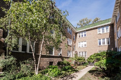 /international/us/721-reba-place-evanston-il-110120458453/