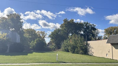 /international/us/8453-w-79th-street-justice-il-110106916114/