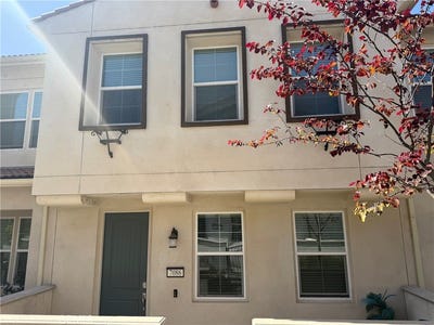 /international/us/7086-montecito-eastvale-ca-110107700832/