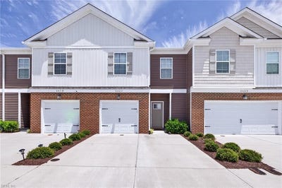 /international/us/2421-trafton-place-chesapeake-va-110108783702/