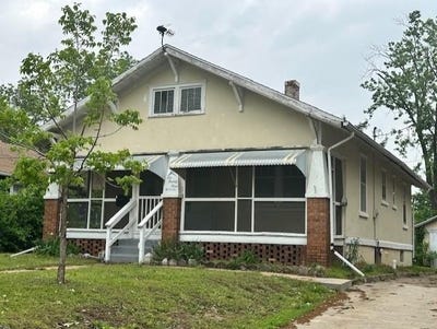 /international/us/229-s-oak-street-nevada-mo-110107603448/