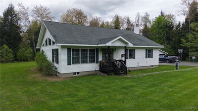 /international/us/161-mcclure-road-salisbury-ny-110099586359/?lang=en