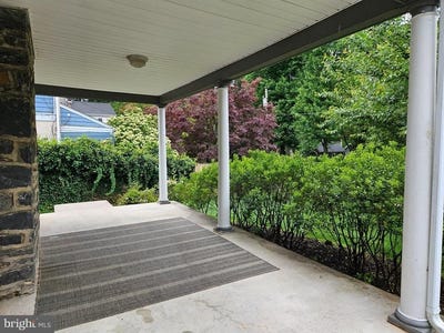 /international/us/6-arthur-road-rosemont-pa-110108252686/