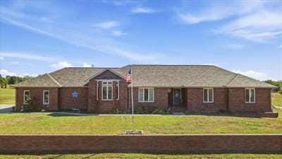 /international/us/3324-farm-road-1107-monett-mo-110120423378/