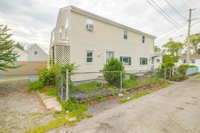 /international/us/2078-palmer-st-dighton-ma-110108857282/