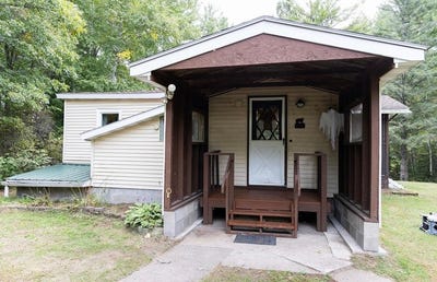 /international/us/9107-e-beaupre-drive-solon-springs-wi-110110307431/