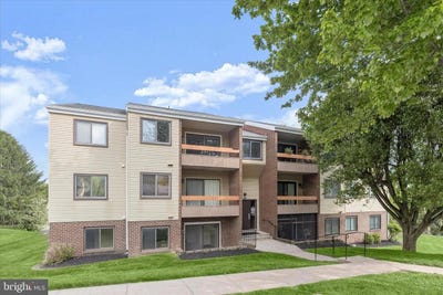 /international/us/1001-scarlet-oak-ct-2b-hampstead-md-110107755571/
