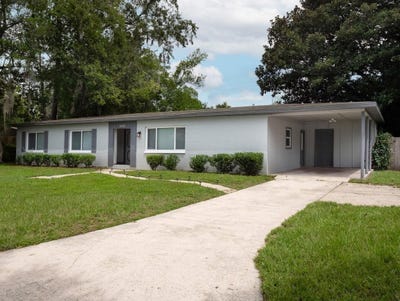 /international/us/1425-ne-13th-street-gainesville-fl-110101119201/