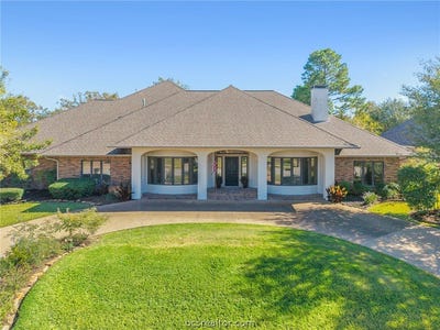 /international/us/9261-brookwater-circle-college-station-tx-110106093209/