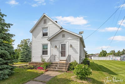 /international/us/10551-james-street-zeeland-mi-110099831243/