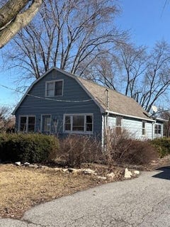 /international/us/9225-liable-road-highland-in-110105887596/