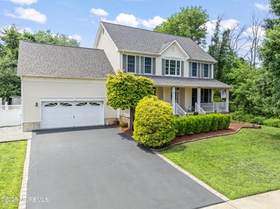 /international/us/25-hamilton-hill-road-lincroft-nj-110100969078/