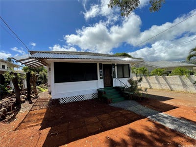 /international/us/1030-16th-avenue-honolulu-hi-110108612806/