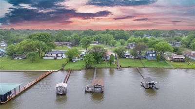 /international/us/318-overlook-trail-gun-barrel-city-tx-110108350325/