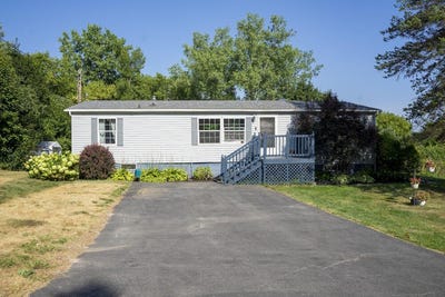 /international/us/14-ferris-court-plattsburgh-ny-110101526036/?lang=fr