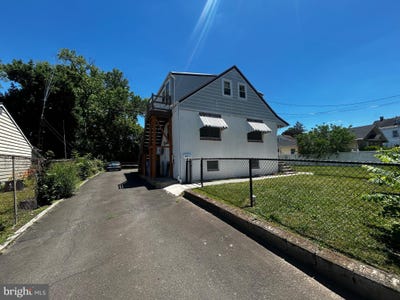 /international/us/513-cedar-avenue-croydon-pa-110108822520/