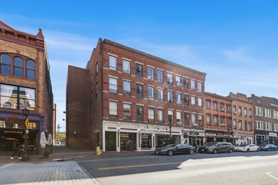 /international/us/94-washington-street-norwalk-ct-110102210134/