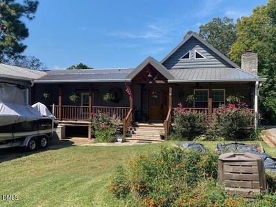 /international/us/349-moody-road-henderson-nc-110119797286/