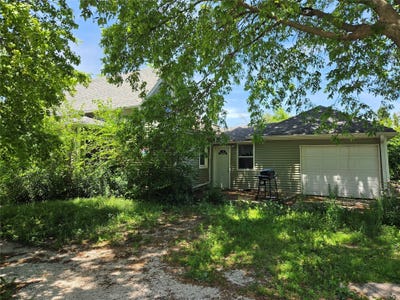 /international/us/907-ross-avenue-stratford-ia-110108827439/