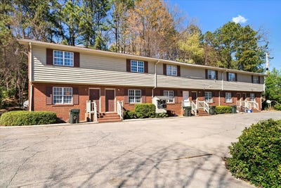 /international/us/900-cascade-dalton-ga-110108195663/