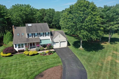 /international/us/320-kelly-dr-galloway-township-nj-110100688727/