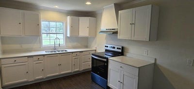 /international/us/4302-roberts-street-greenville-tx-110108258527/