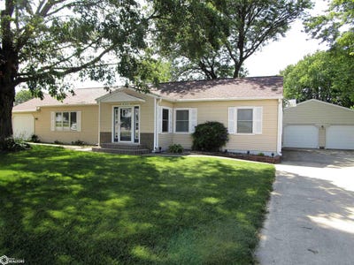 /international/us/622-center-street-alden-ia-110100842077/