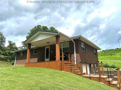 /international/us/7974-ravenswood-road-ravenswood-wv-110101211883/