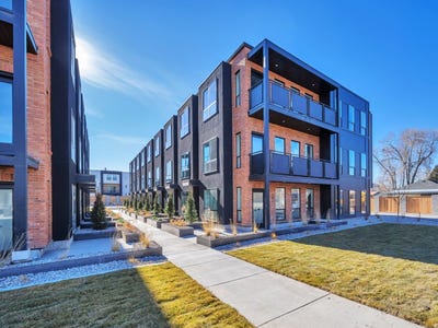 /international/us/884-e-rowley-dr-millcreek-ut-110106985999/