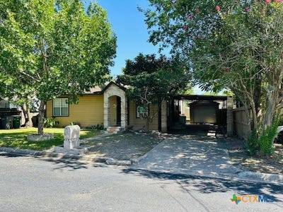 /international/us/1003-buena-vista-avenue-victoria-tx-110101146735/