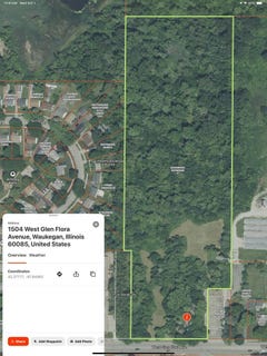 /international/us/1504-w-glen-flora-avenue-waukegan-il-110120413969/
