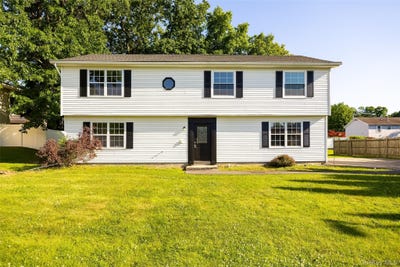 /international/us/14-hawkins-street-poughkeepsie-ny-110108694045/