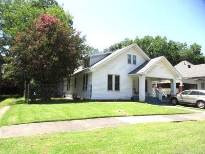 /international/us/1608-s-oak-street-pine-bluff-ar-110104611750/