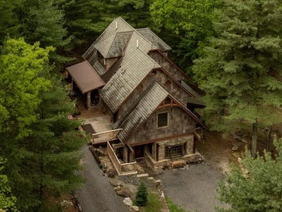 /international/us/269-old-bear-trail-ivanhoe-va-110099584647/
