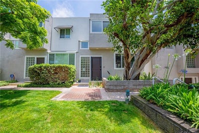 /international/us/501-herondo-st-11-hermosa-beach-ca-110100473759/
