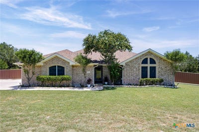/international/us/1020-lonestar-drive-kempner-tx-110101363688/