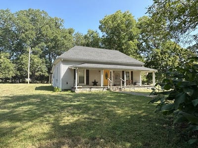 /international/us/1694-verona-caney-rd-lewisburg-tn-110108239235/