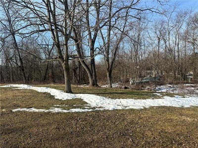 /international/us/3rd-st-midway-pa-110105799803/
