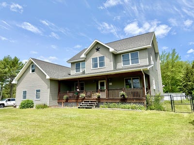 /international/us/52-durocher-road-saranac-ny-110099956707/