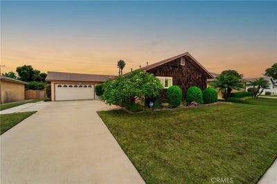/international/us/13631-lorna-street-garden-grove-ca-110101113248/