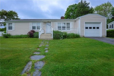 /international/us/44-dudley-avenue-newport-ri-110099856189/