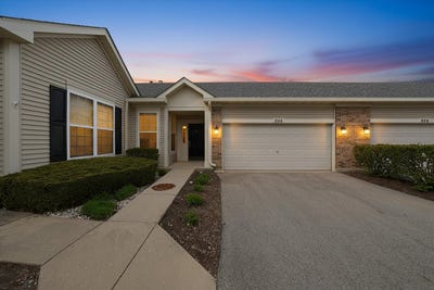 /international/us/646-s-cadillac-circle-romeoville-il-110107891198/
