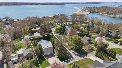 /international/us/145-osprey-nest-road-greenport-ny-110107573896/